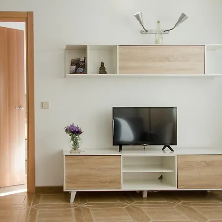 Tarter Parc 1 Apartment